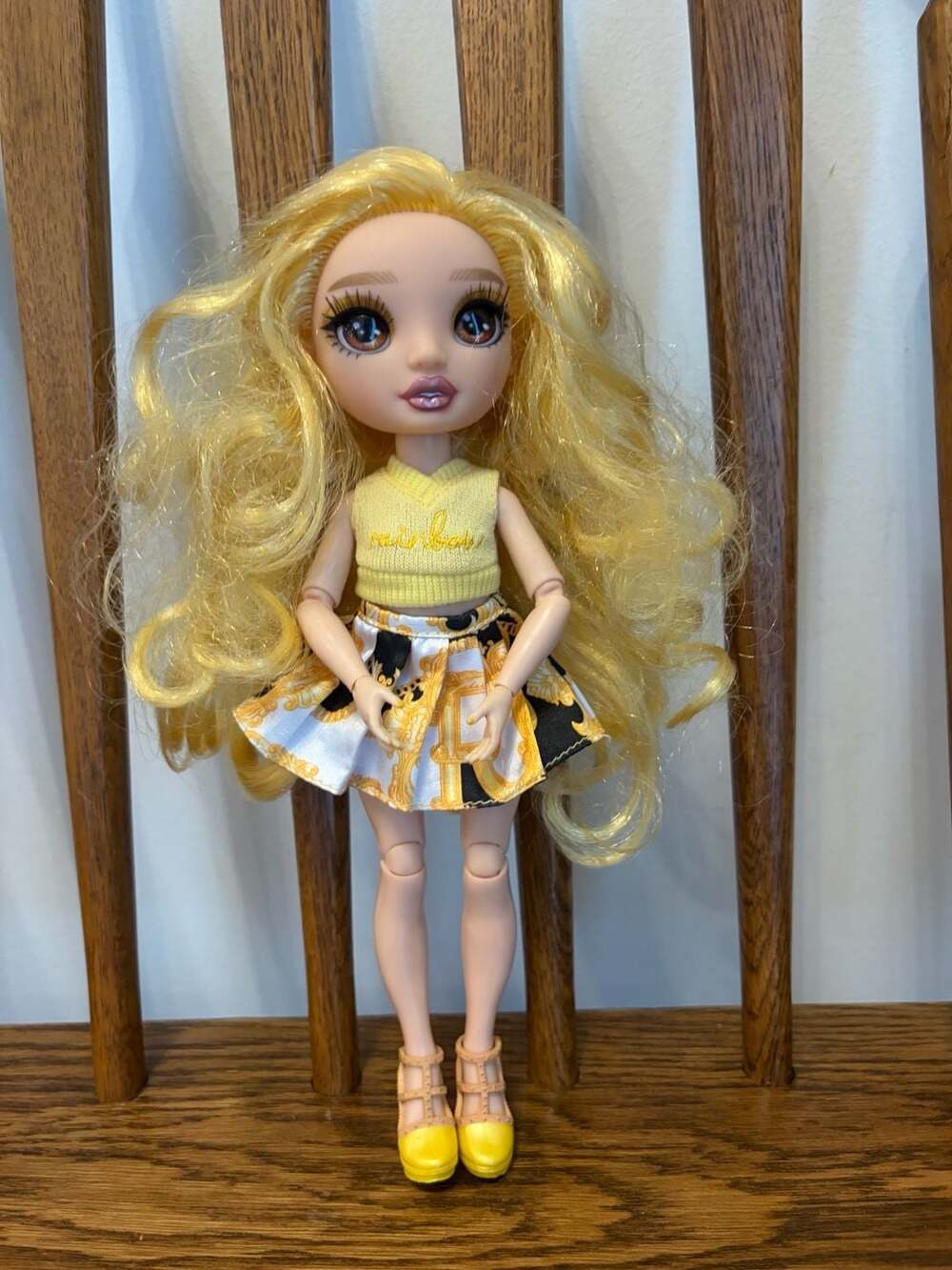 Rainbow High Sunny Madison Fashion Doll with Accessories